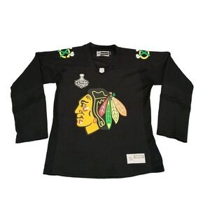 Reebok Chicago Blackhawks Shirt Black Womens‎ NHL Hockey Stanley Cup Finals 2010
